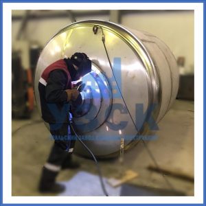 Купить баки и ёмкости из нержавеющей стали от завода УЗСК в Ноябрьске