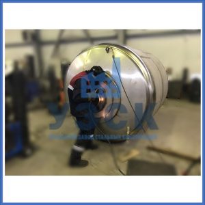 Купить ёмкости и баки из нержавеющей стали от завода УЗСК в Ноябрьске